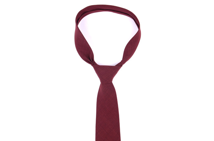 basic woven tie_wine